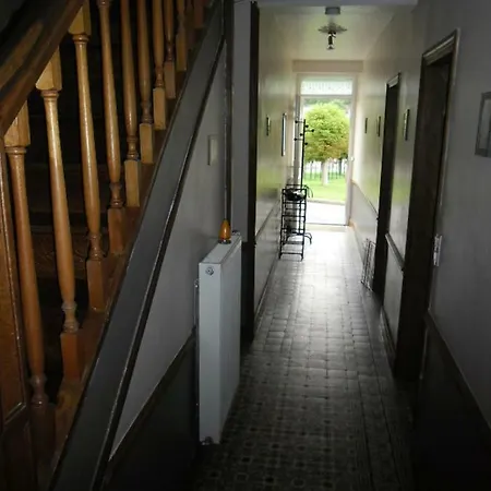 Holiday home Le Sanglier De *